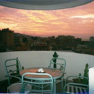 appartamento-terrazzo-vivibile-vista-mare-wi-fi-gratuito.hotelitalianriviera.com/